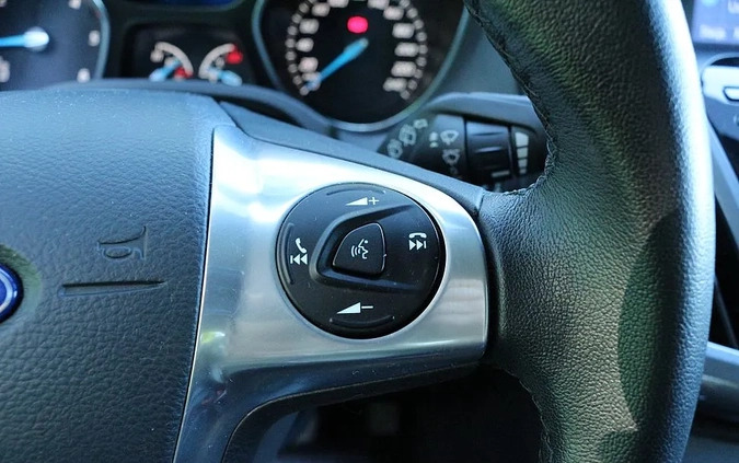 Ford Focus cena 33900 przebieg: 160000, rok produkcji 2014 z Nowa Dęba małe 379
